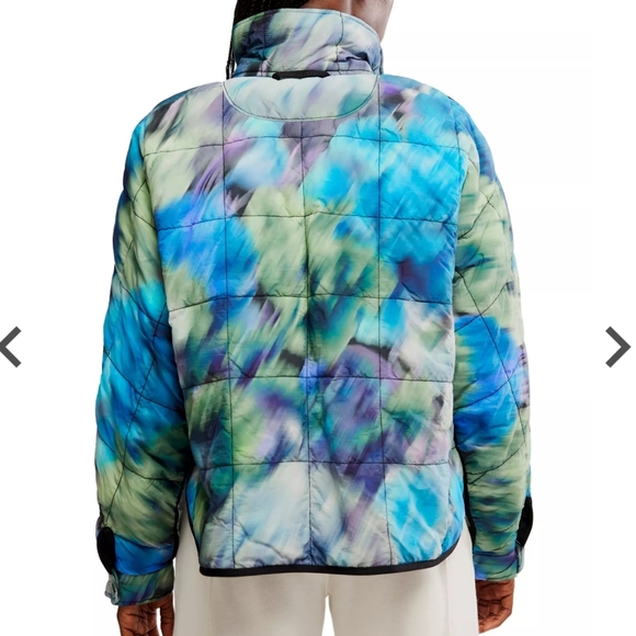 NWT FP Movement Women's Pippa Printed Packable Jacket Blurry Flower size XS - Picture 2 of 10